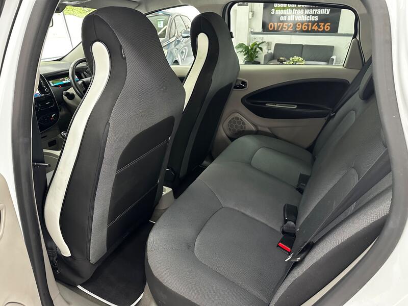 RENAULT ZOE