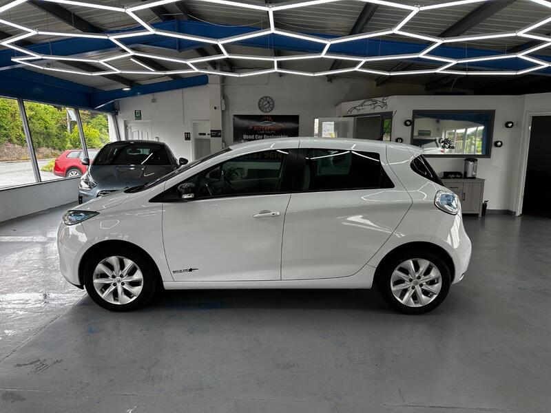RENAULT ZOE