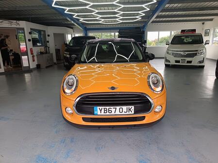 MINI HATCH 1.5 5-Door Hatch Cooper D